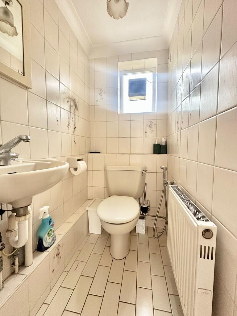 Downstairs washro...