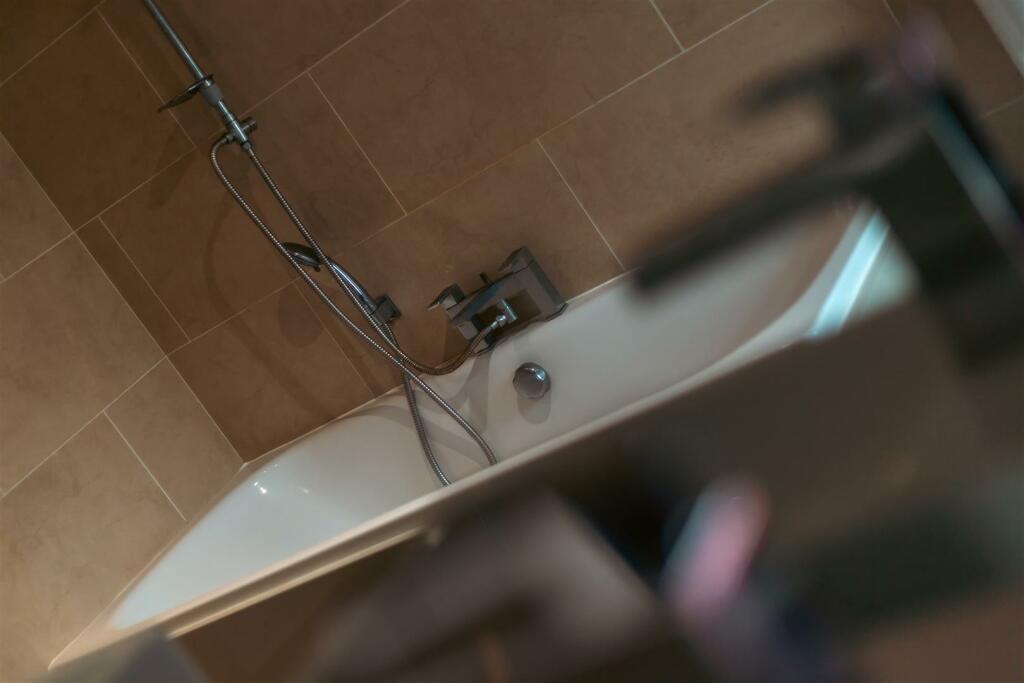 077A1239.jpg