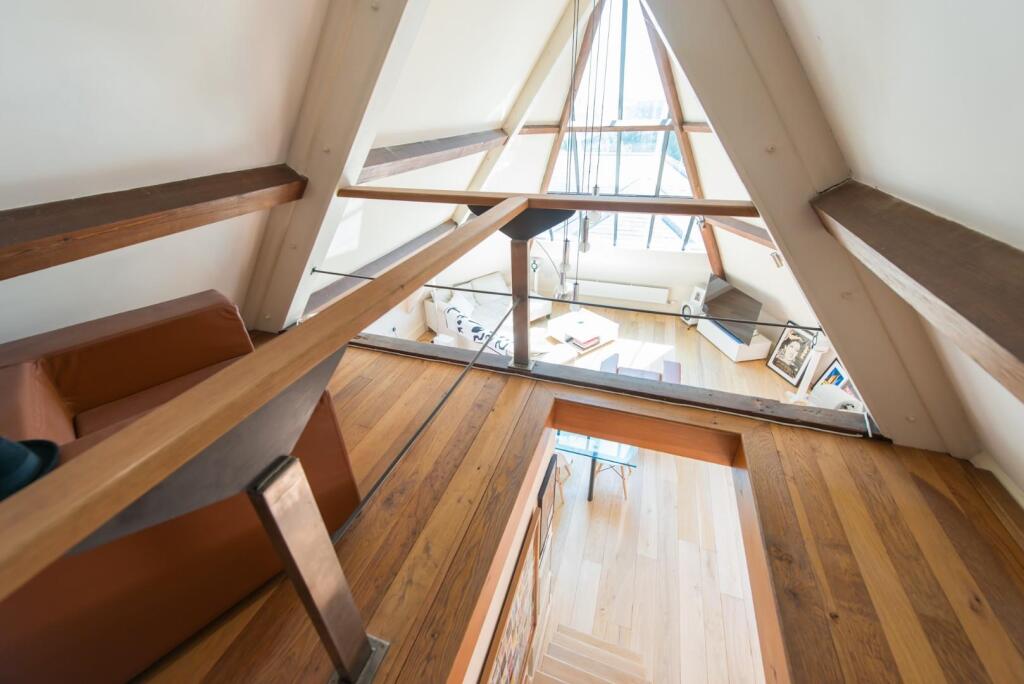 general 18168166_128