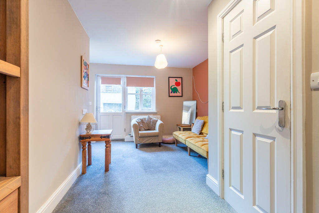 Bedroom 3/Sitting...