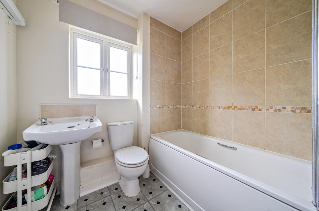 1301425-3-6836d90...