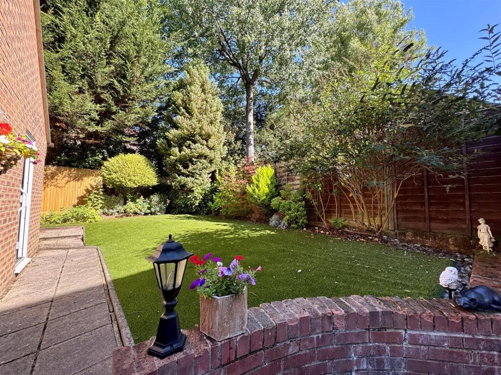 garden.jpg