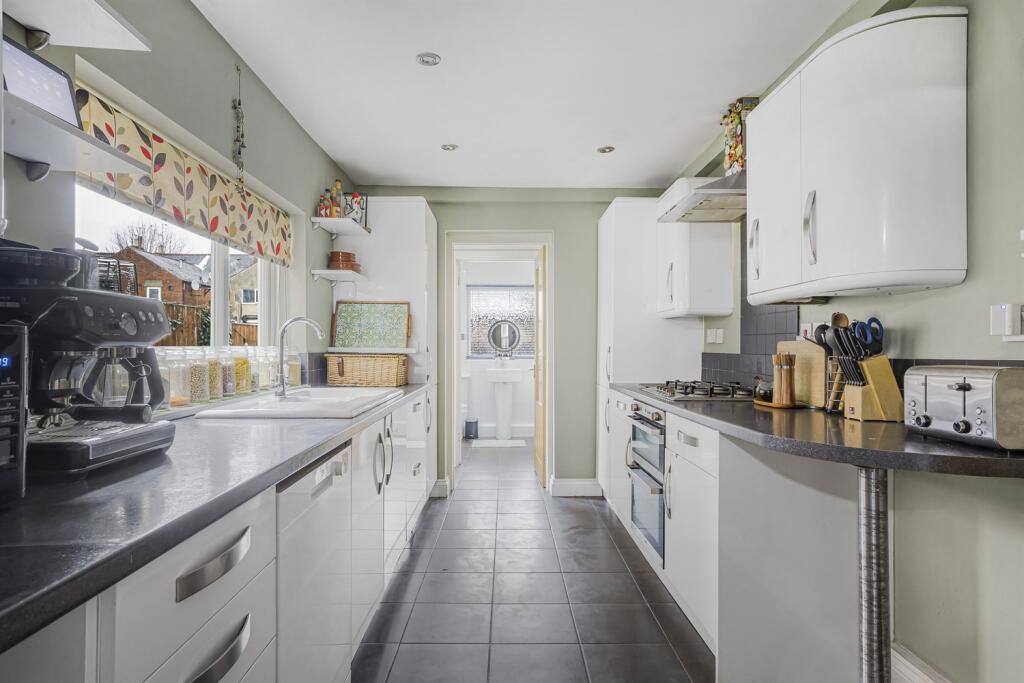 Kitchen/Breakfast Ro