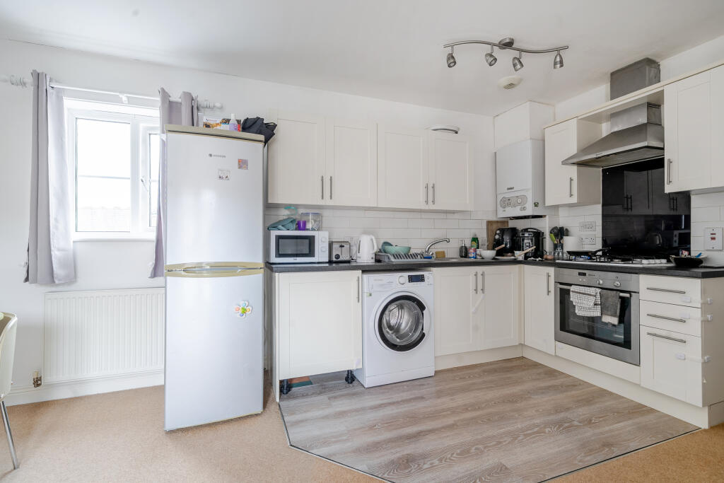 Open Plan Living Room / Kitchen