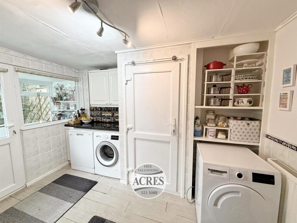 IMG_7023 (Large).jpg