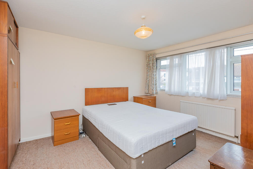 10 Avonwood Close -5