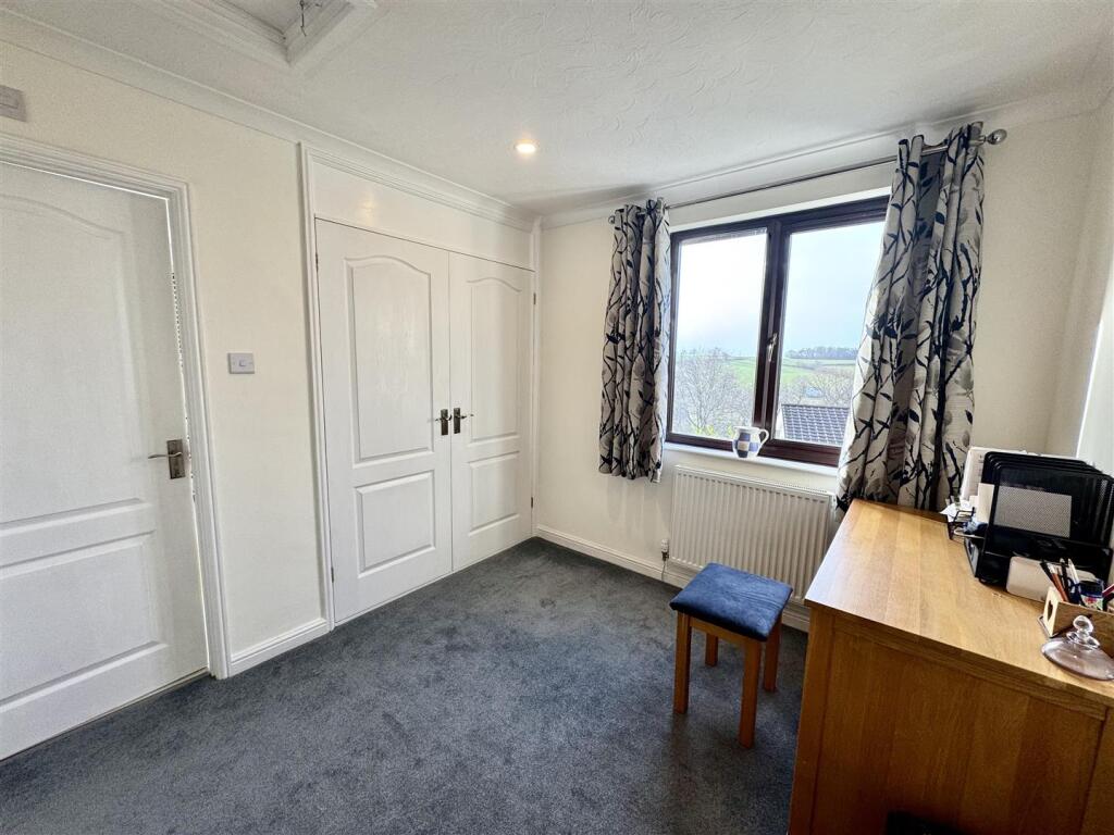 FIRST FLOOR STAIRS AND LANDING