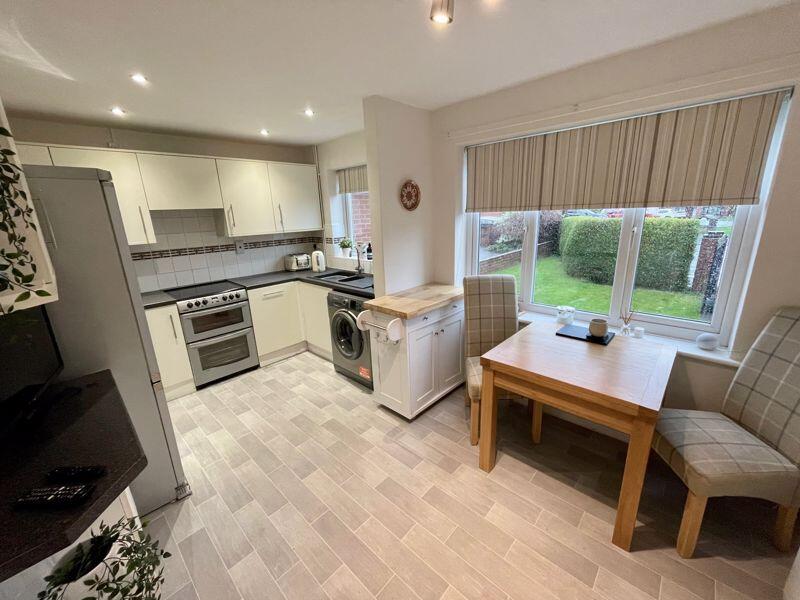 Nant Parc, Johnstown