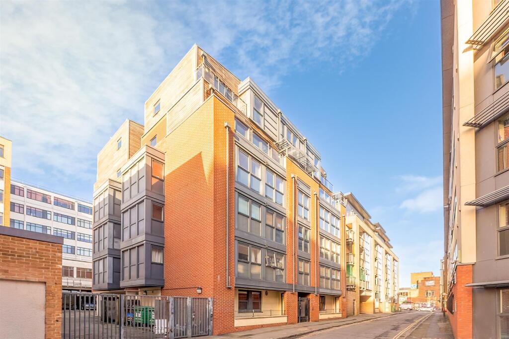 Flat-18-Centro-BS1-3NN-14.jpg