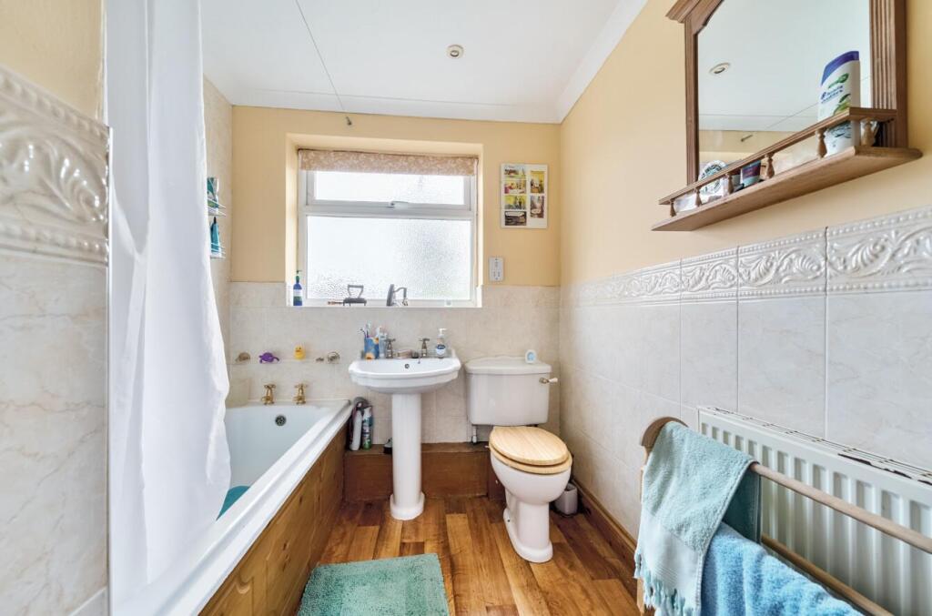 1 Elkins Close, Yelvertoft
