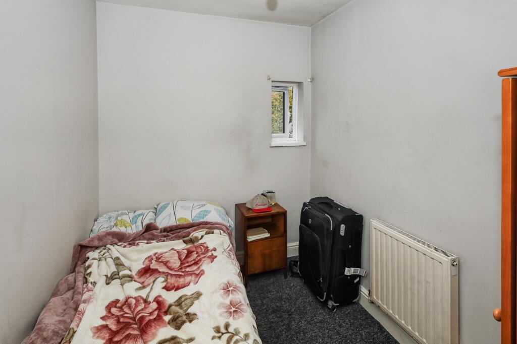 1A Goodmayes Lane, Ilford, Essex, IG3 9PB