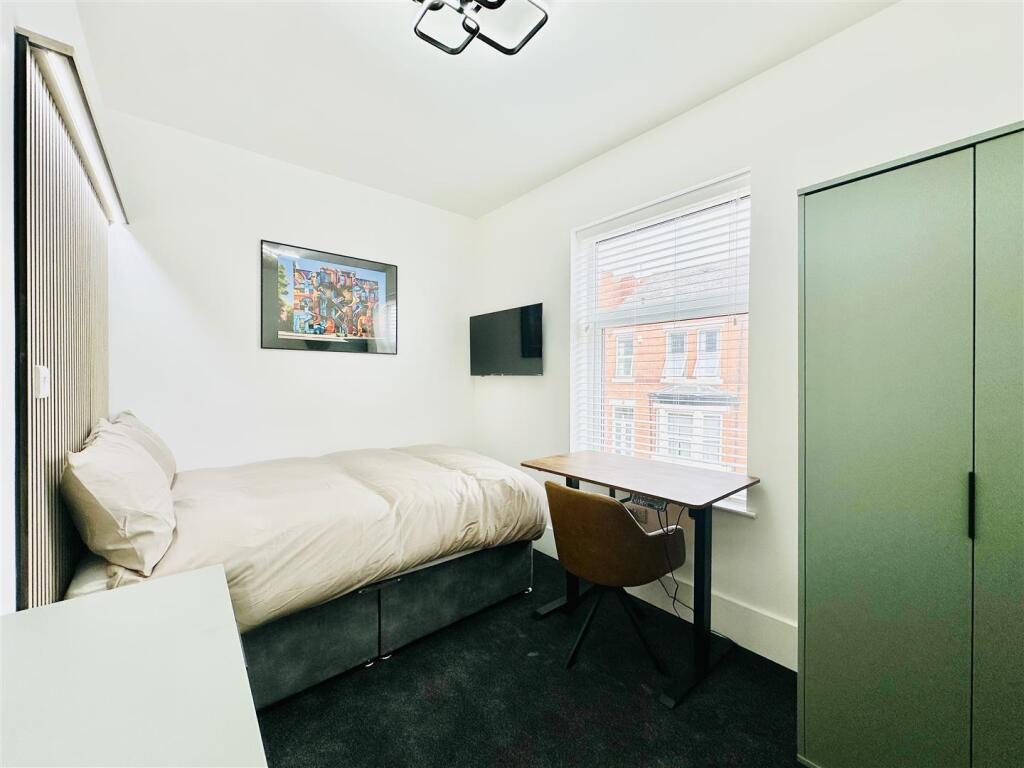 Room 1