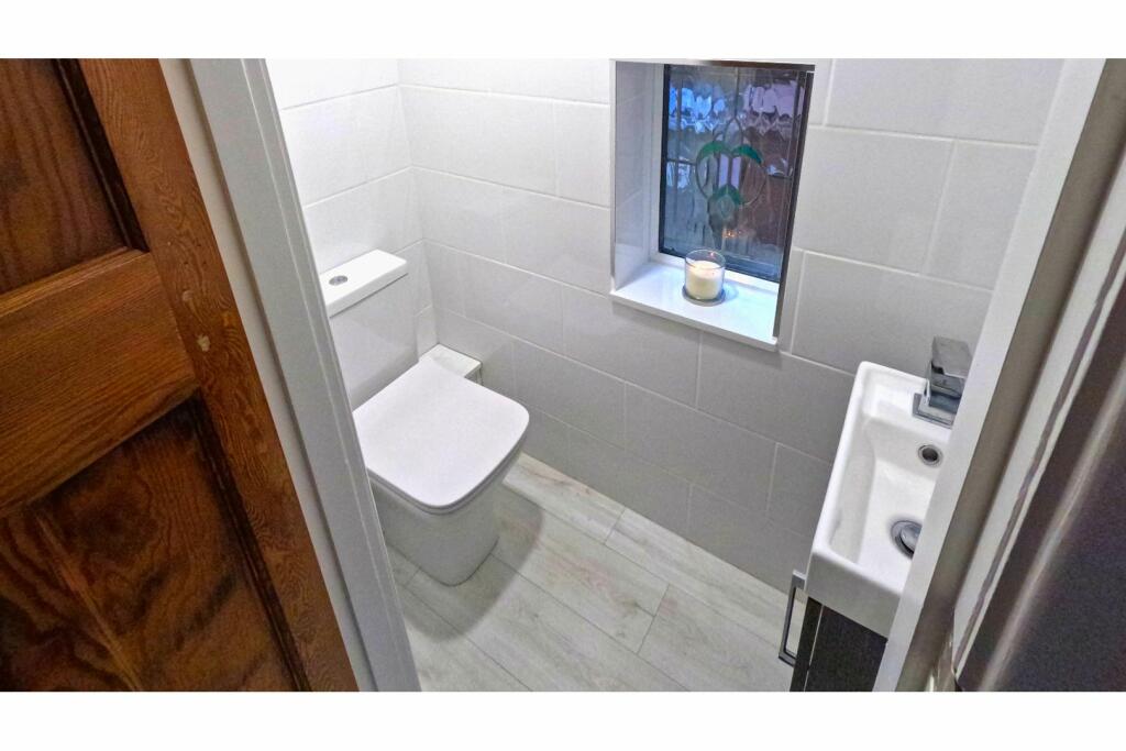 Downstairs Cloakroom