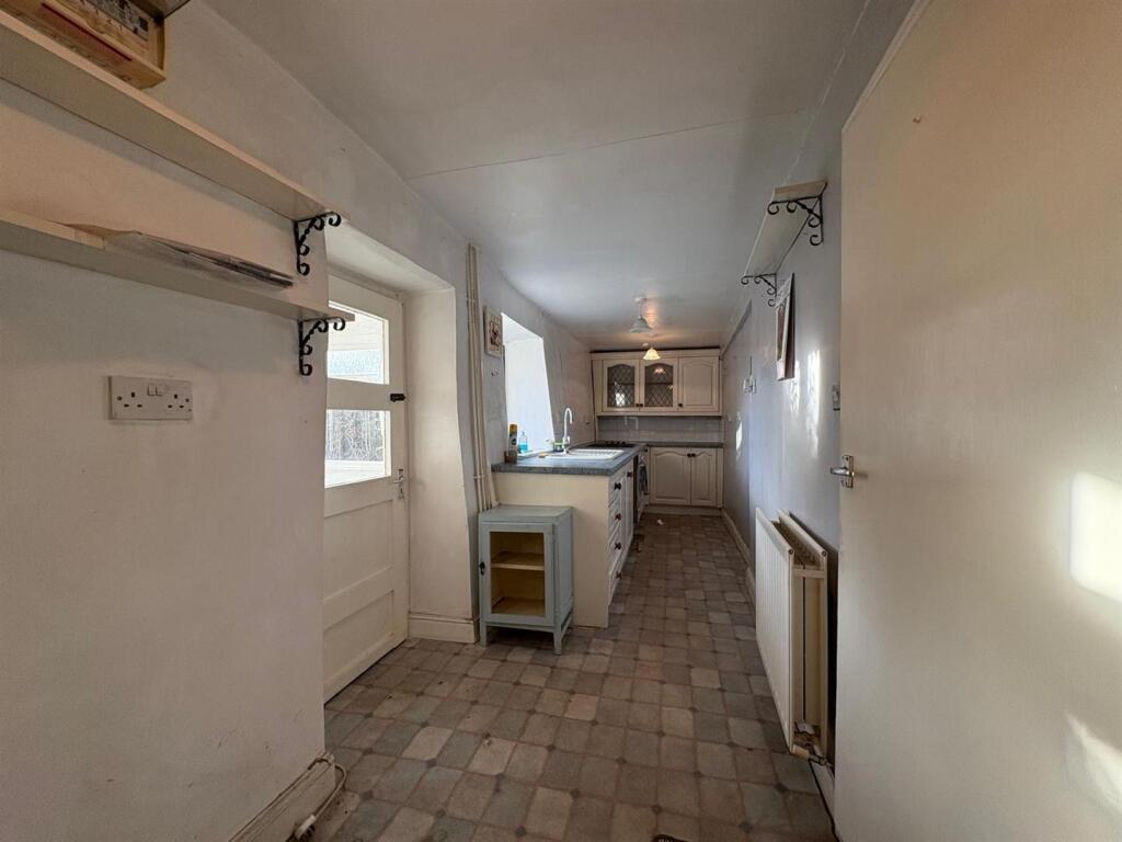 Photo 17-11-2025, 16 09 32.jpg