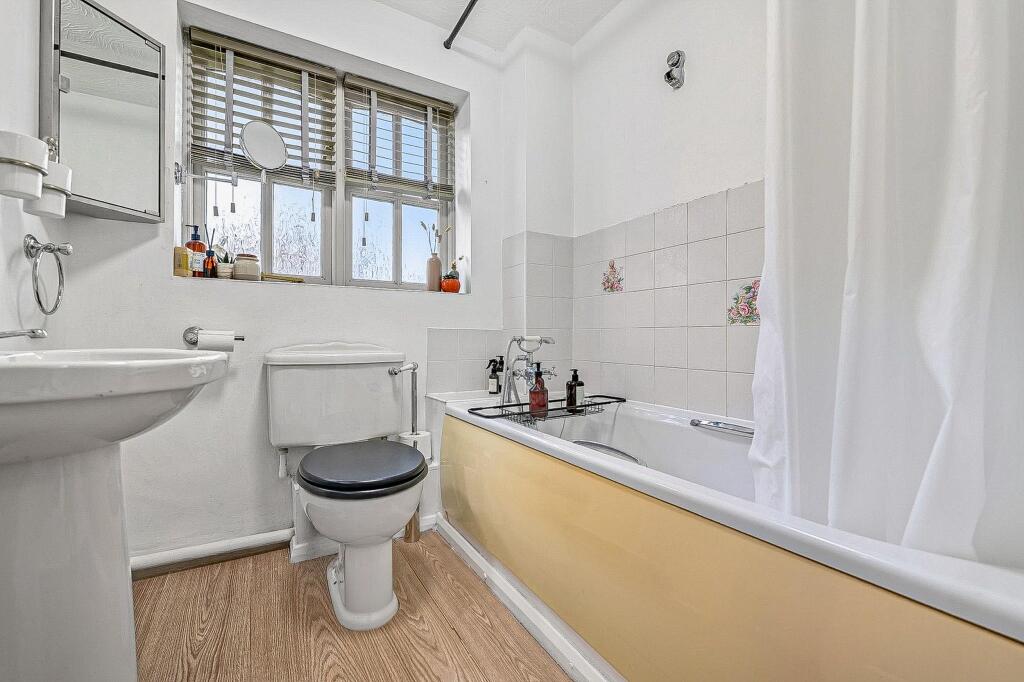 18p2026108p2026112png1