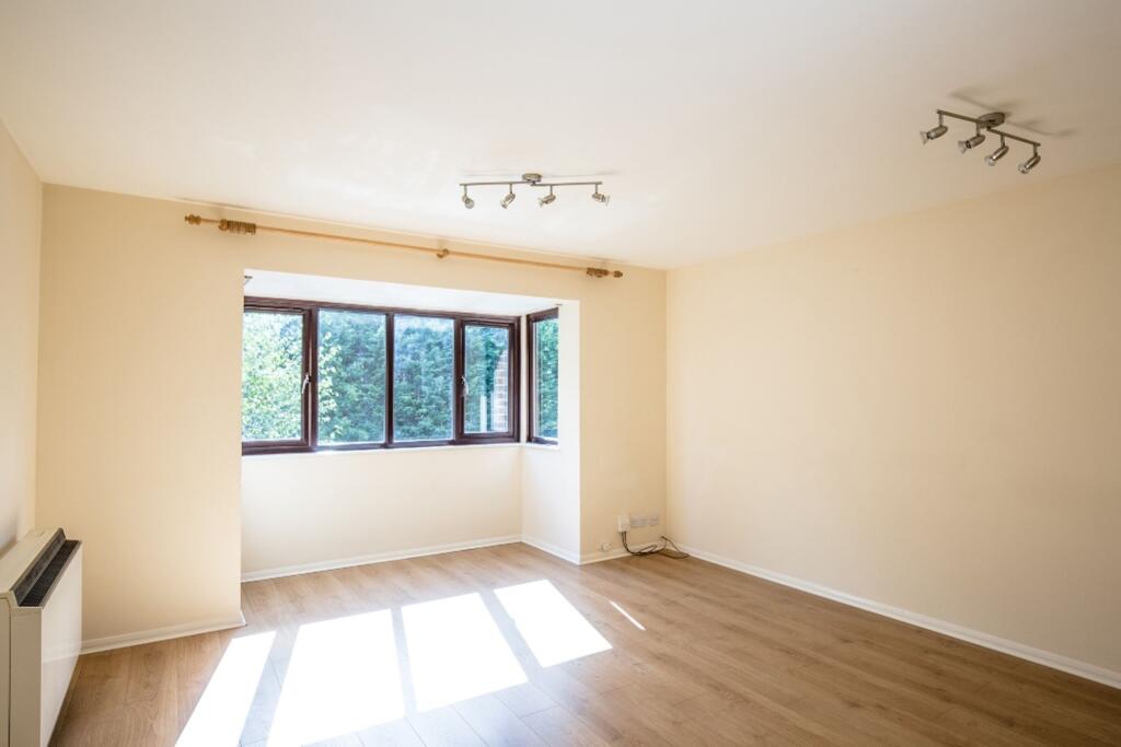 lounge (example)