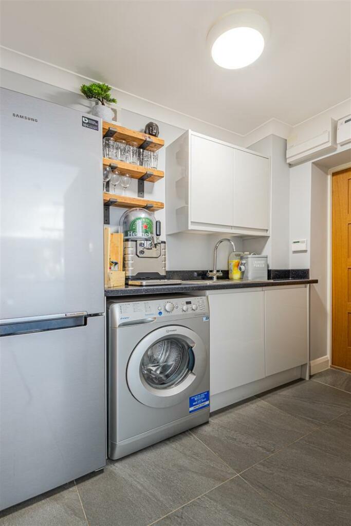 Mountain Road 10-30.jpg