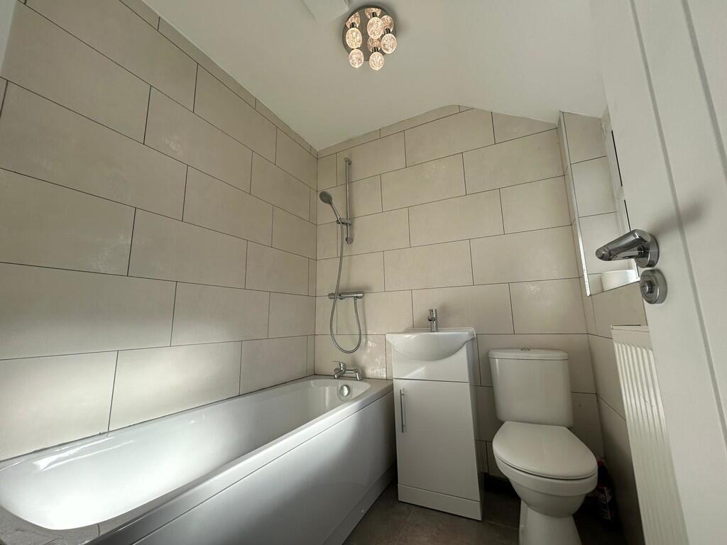 IMG-20250908-WA00...