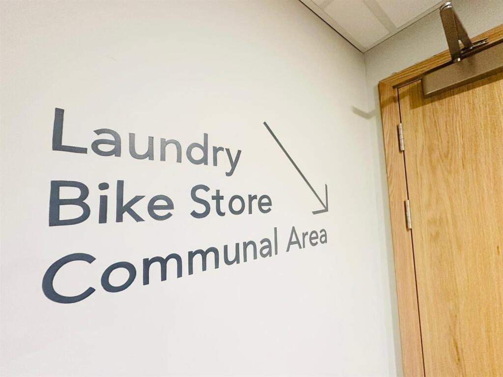 Communal Area.jpeg