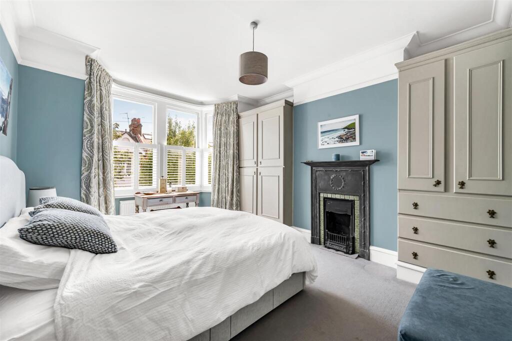 14 Grasmere Avenue-10.jpg