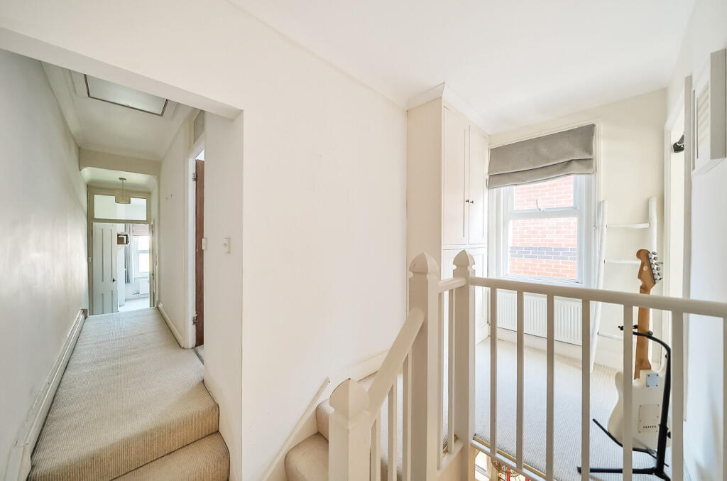 1312428-19-685997...