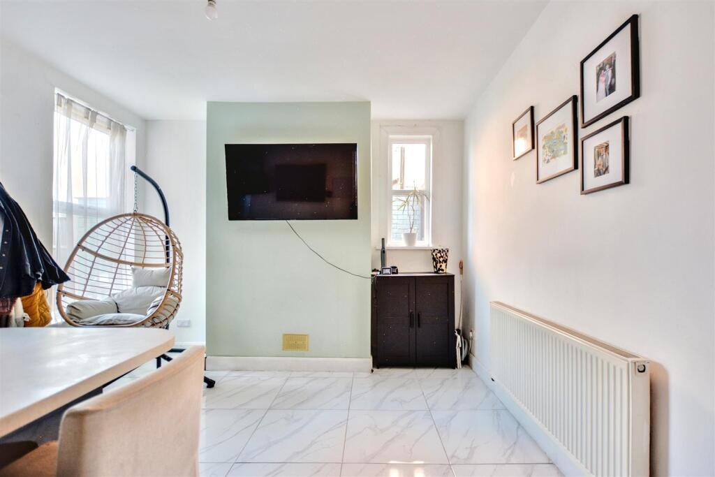 Kitchen Diner_2.jpeg