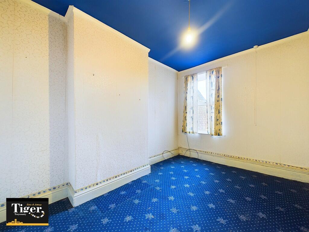 CAM02176G0-PR0471...