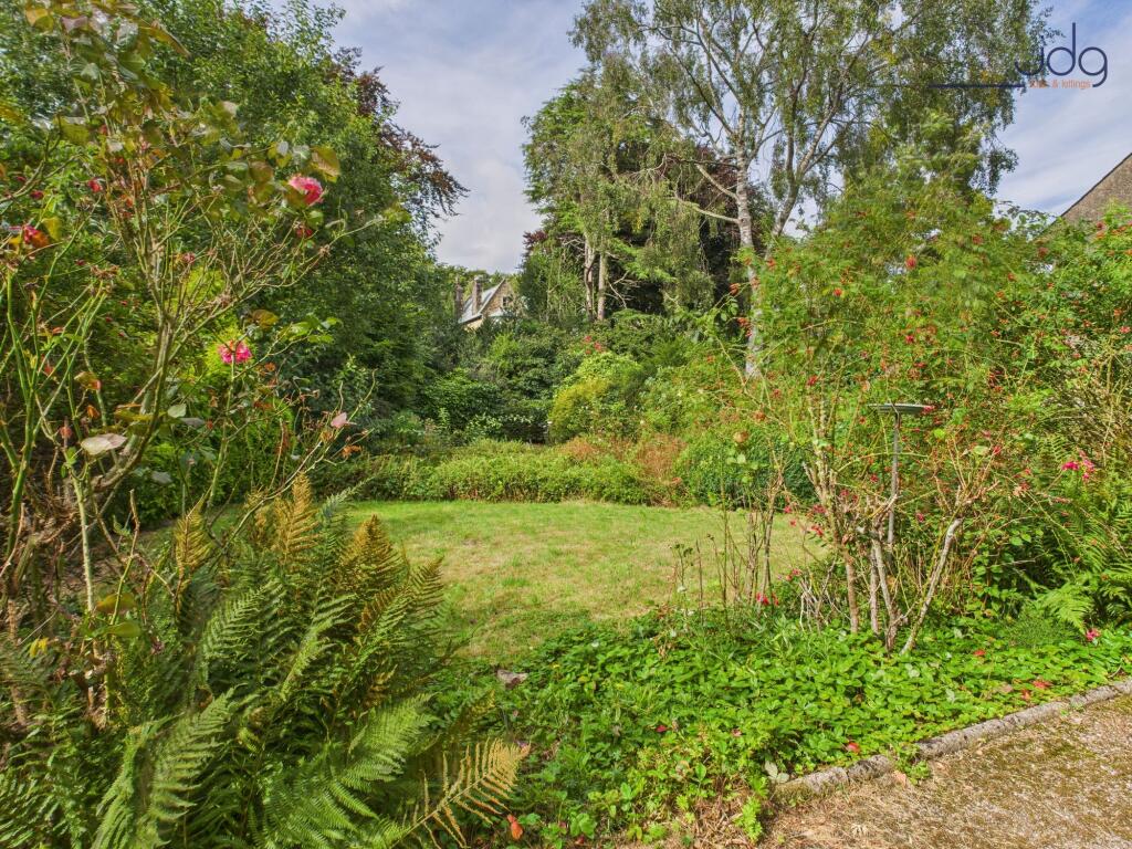 Spacious Garden to the rear of the property