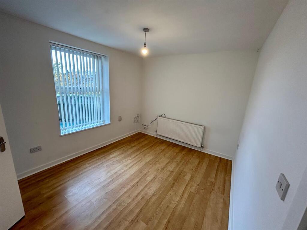 WhatsApp Image 2025-09-24 at 15.14.20_49e86f01.jpg