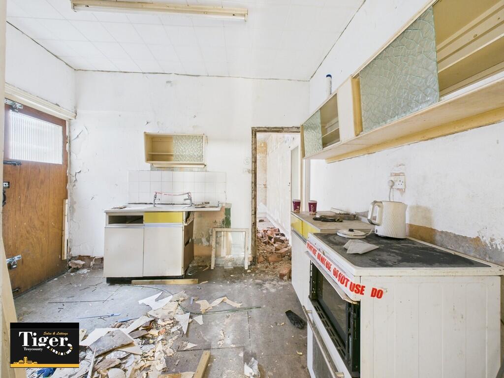 CAM03440G0-PR0297...