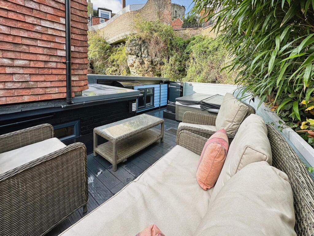 Outdoor Seating