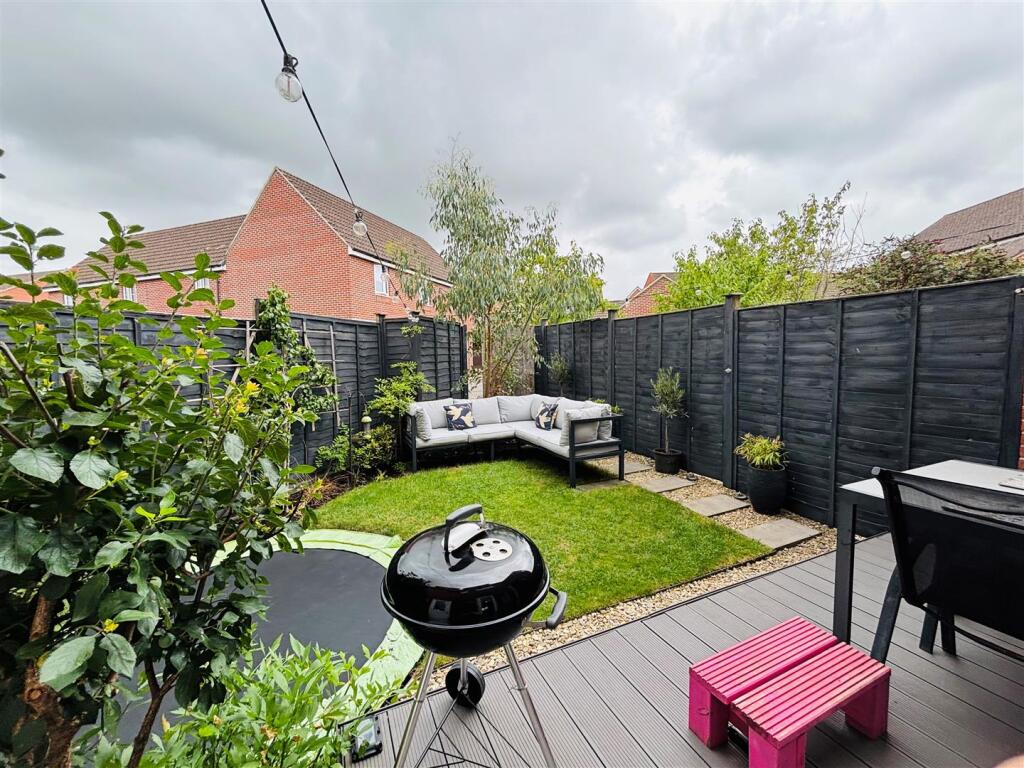43hawgdn.jpg