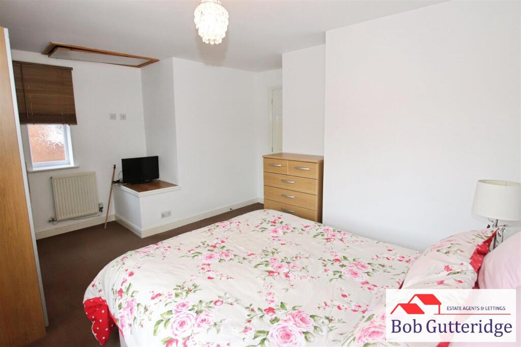 BEDROOM ONE (FRONT)
