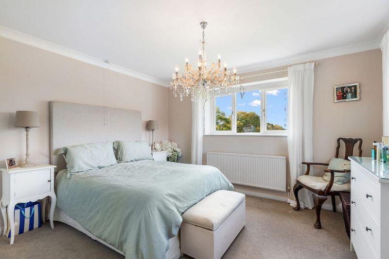 bedroom- blurred photo.jpeg