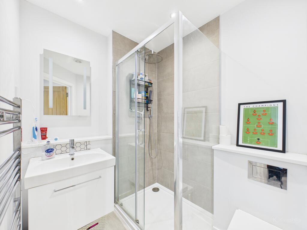 Ensuite