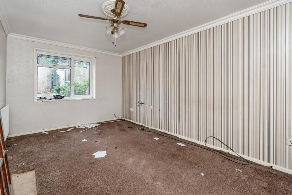 9 Shelley Close, Basingstoke, Hampshire, RG24 9BZ