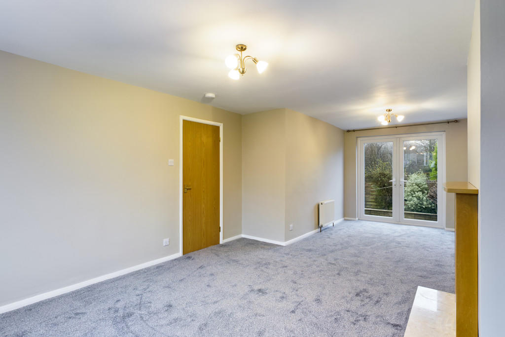 Spacious Lounge