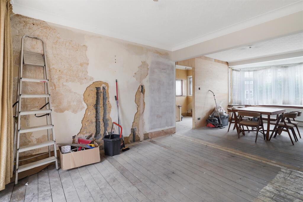 63 Cavendish Avenue - O3ML26BRRktgL4kPNDrf.jpg