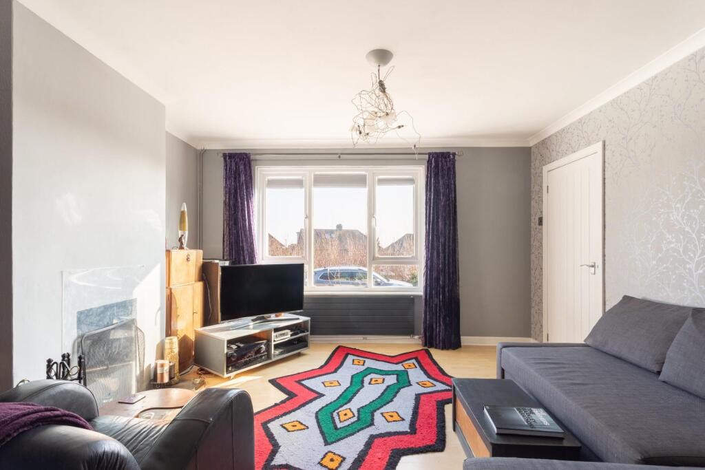 Henfield Way-8.jpg