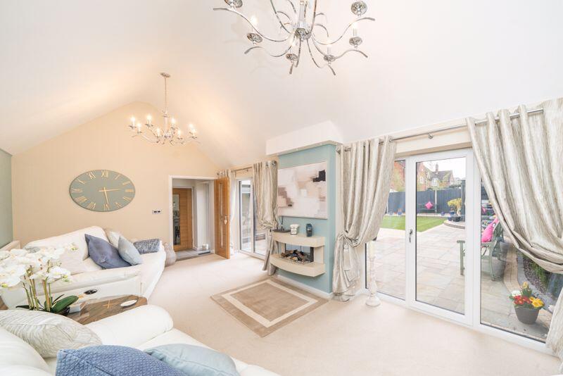 REAR SITTING ROOM