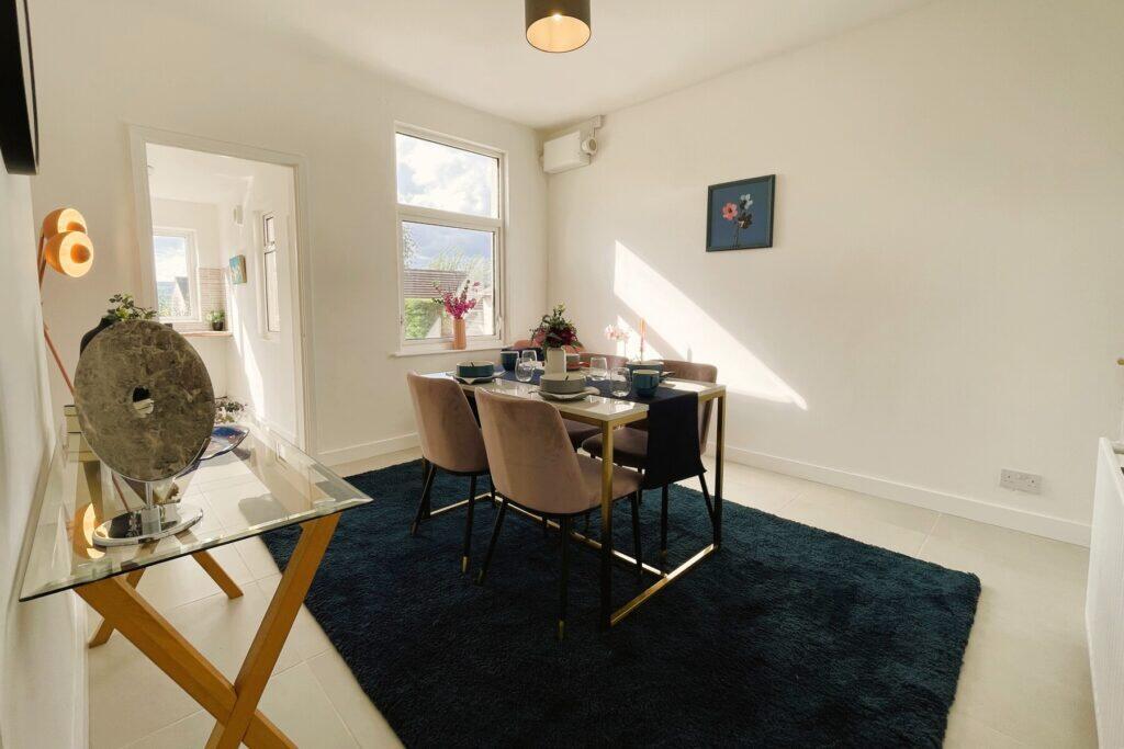 Derbyshire Lane-Dining Room