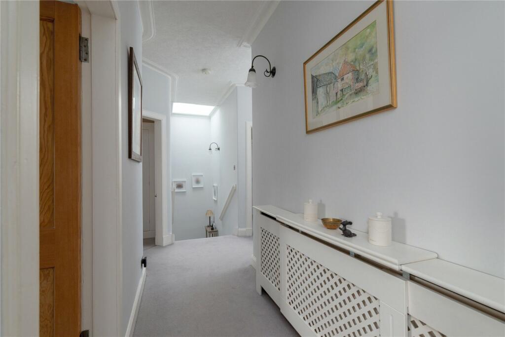Moira Terrace 31