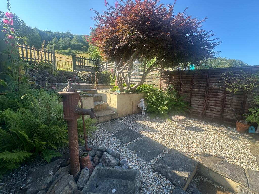 F55C717E-5855-4EE7-81E0-92725DFBC0B4