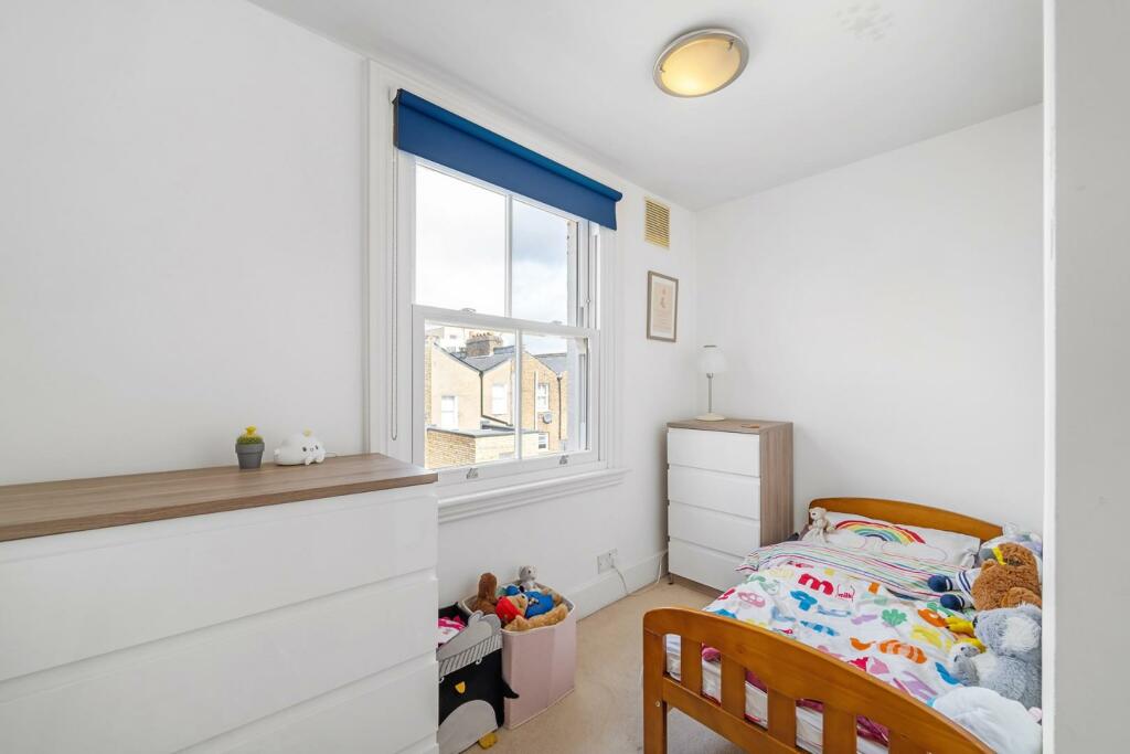 Bedroom 3.jpg