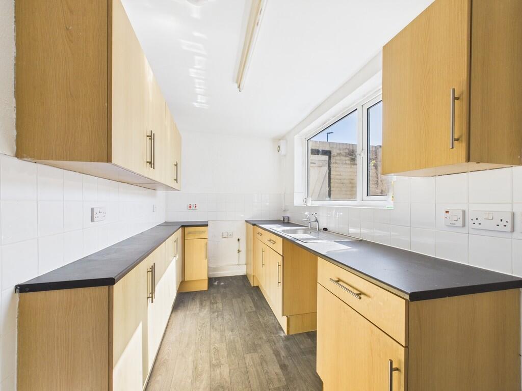 CAM01835G0-PR0181...