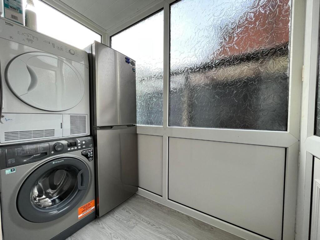 Utility Porch 02.JPG