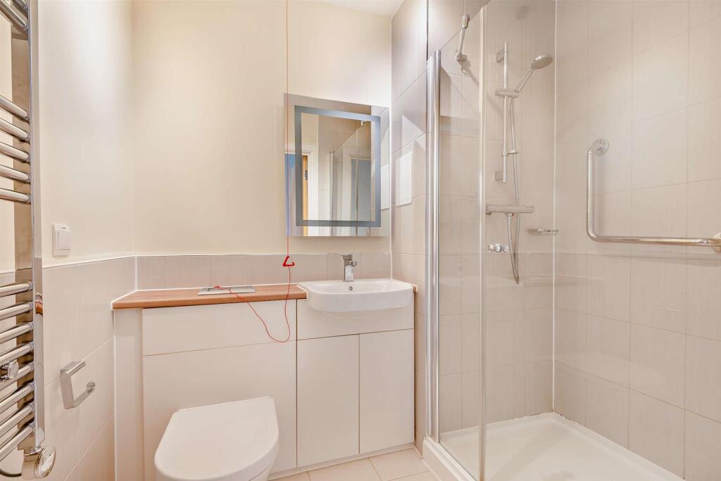 8645891-interior16-800.jpg
