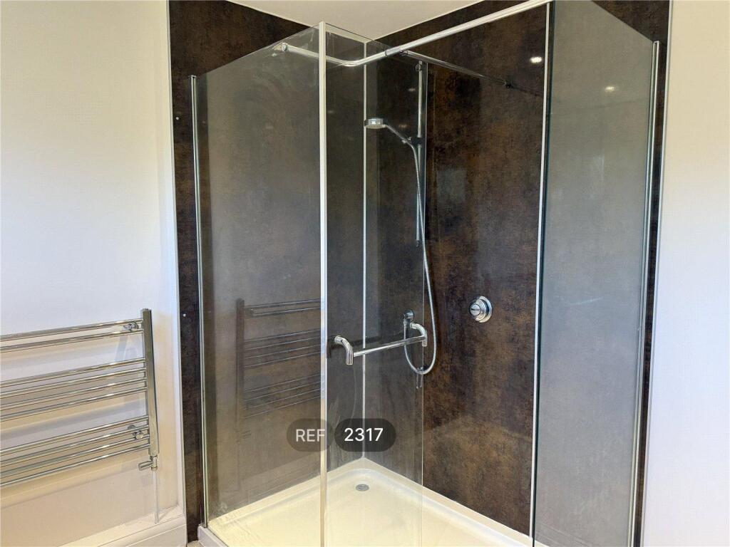 En suite bathroom