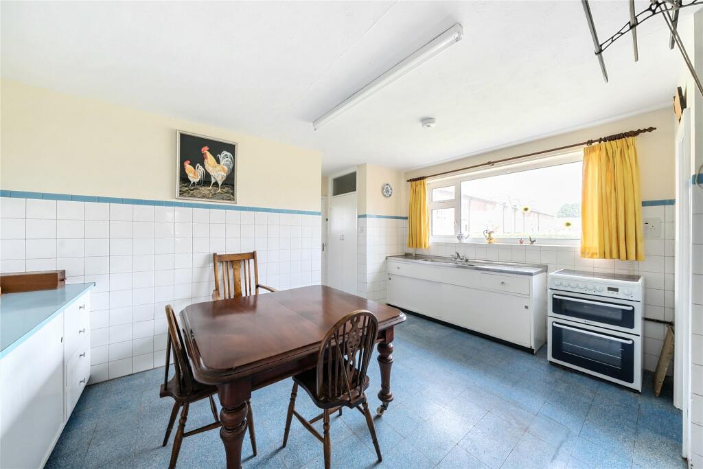 Kitchen/Breakfast