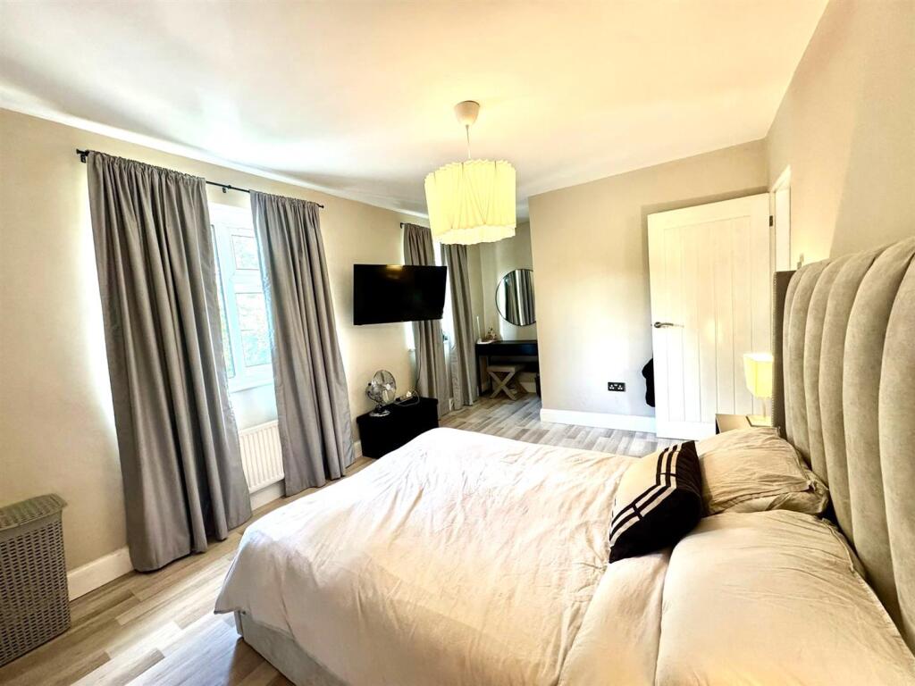 PHOTO-2025-07-29-13-34-25 1.jpg